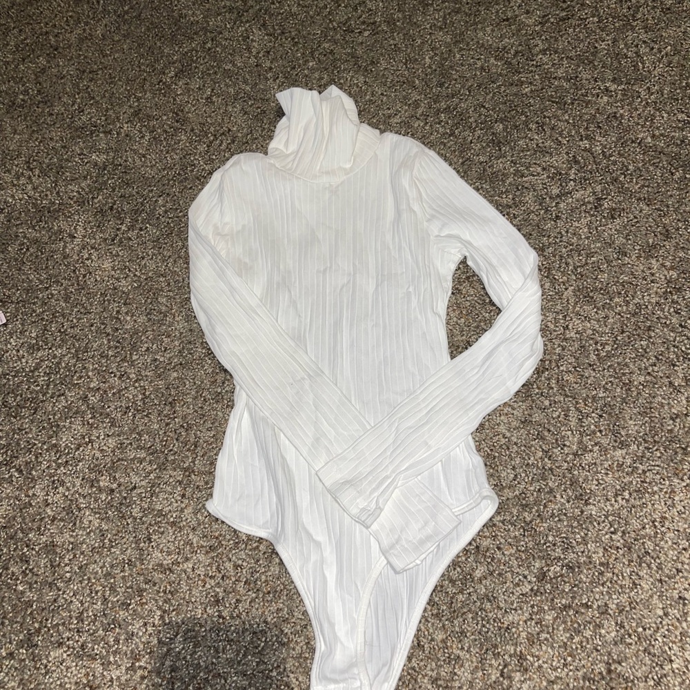 SHEIN turtleneck ribbed bodysuit